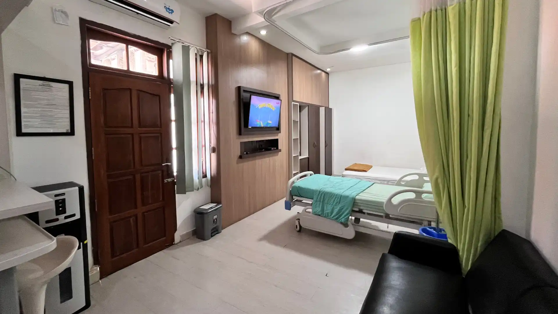 Inpatient Room